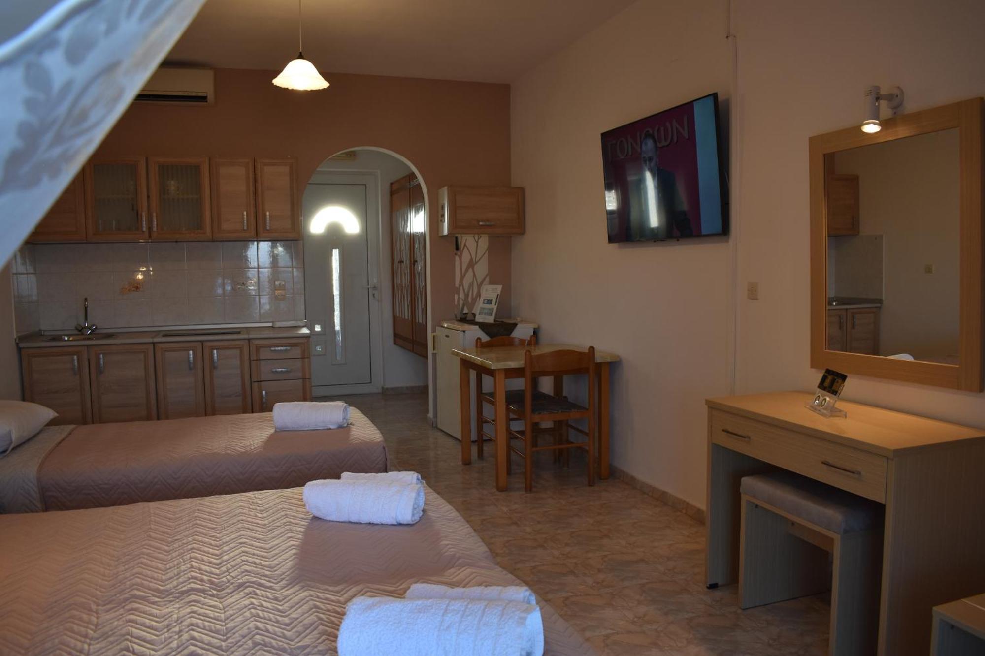 Xenios Zeus * Karpathos Town (Pigadia)